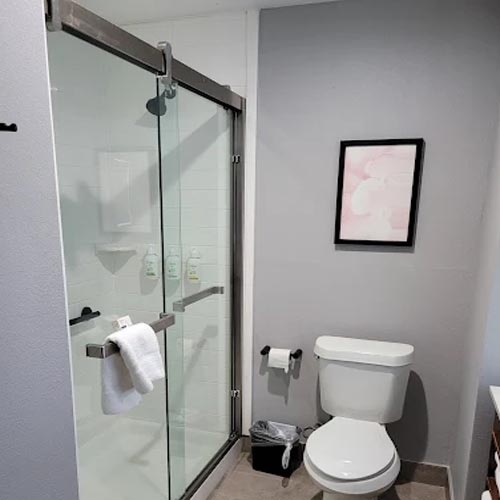Hawthorn Suites Tulsa Oklahoma 74235