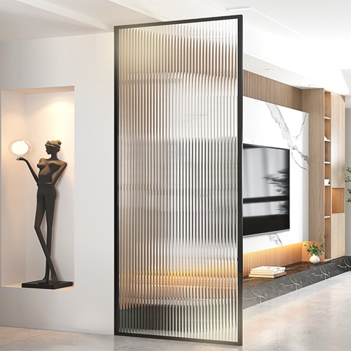 Interior glazing wall with moru glass panel