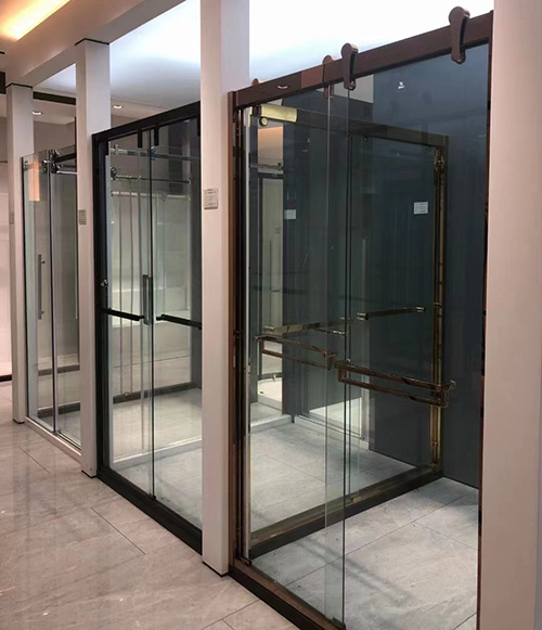 glass shower enclosure showroom