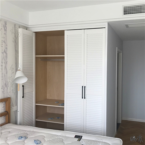 plantation style closer louver door