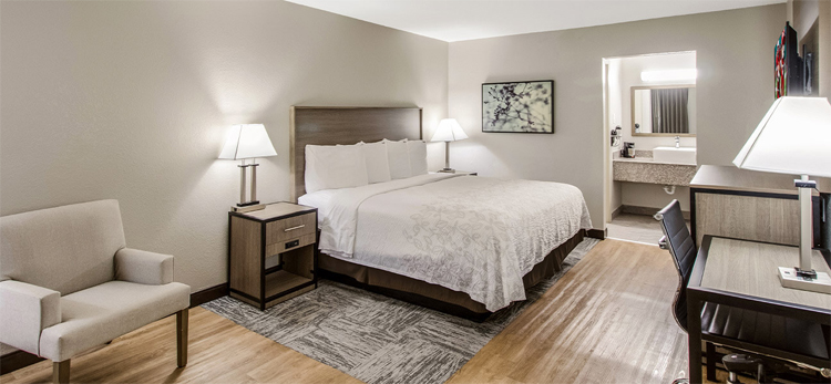 custom millwork for hotel red roof inn