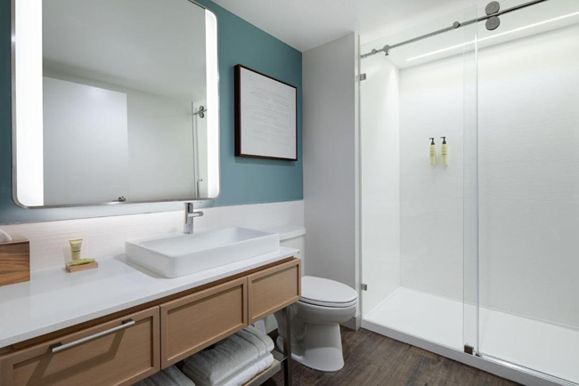 element hotel bathroom configuration