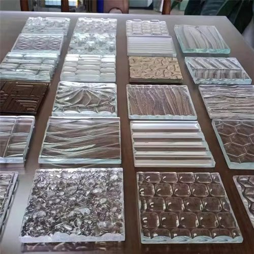 wide selection of distinctive pattern glass
