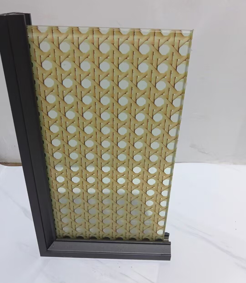 architectural laminated glass with bespoke printed PET film between two layers of glass