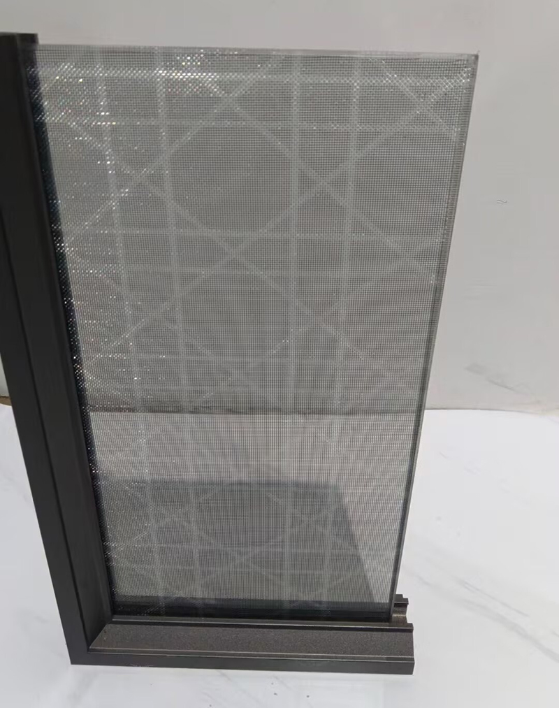 laminated glass with fashion textile layer between two glass panes