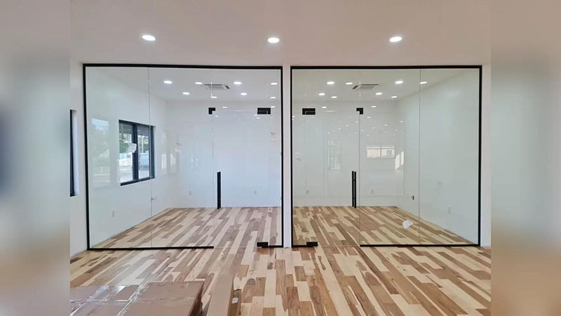 glass partition for interior design