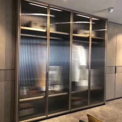 Closet and Wardrobe with Aluminum Glass Door