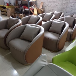 Commercial Lounge Chair with Vinyl Upholstery