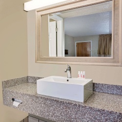 Lavatory Granite Countertop and Ceramic Basin