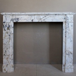 Marble fireplace Louis XVI style by marble Calacatta Oro