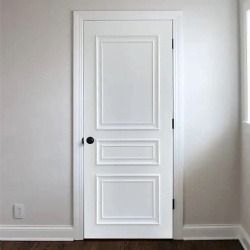 White Lacquered Wood Door with Applied Molding