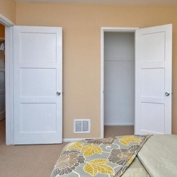 White Painted Shaker Interior MDF Door