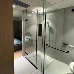 anti-fog glass bathroom screen hotel